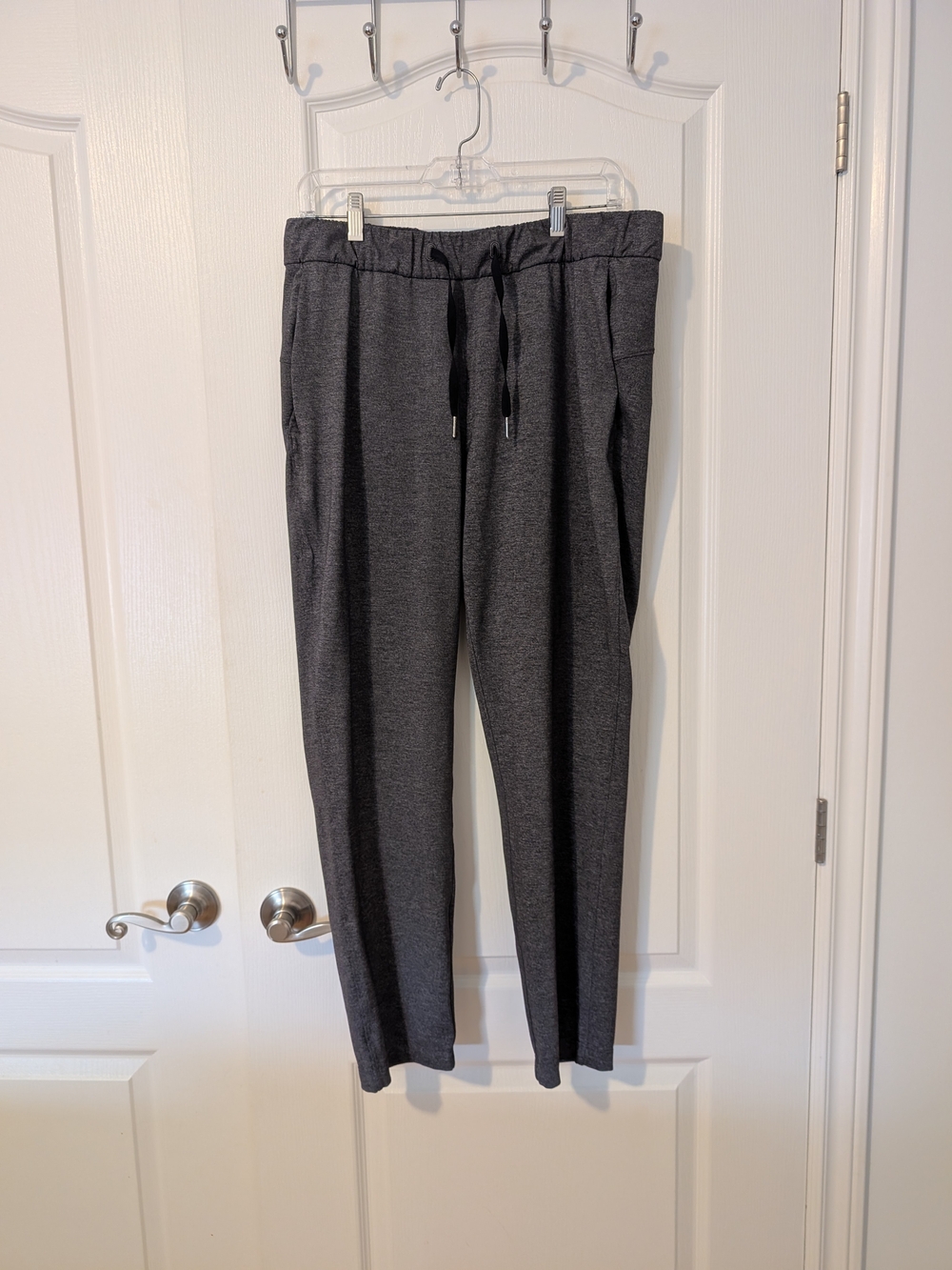 lululemon athletica Women's Charcoal Gray Drawstring Jogger Pants